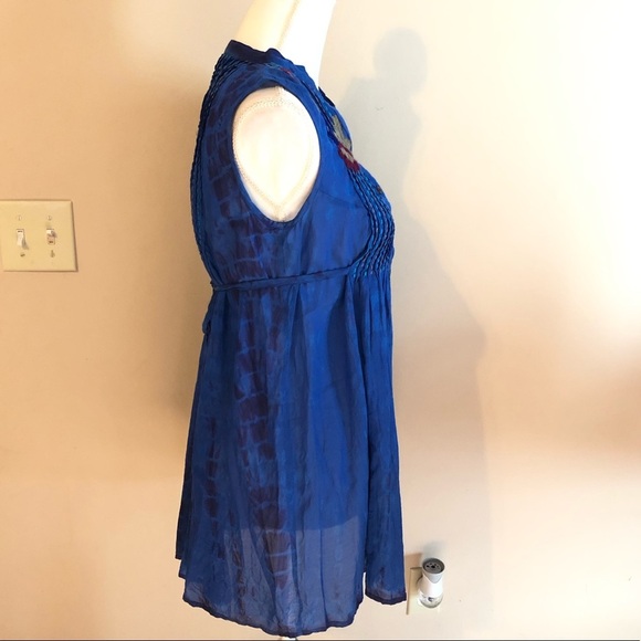 ⭐️ Tianello Embroidered Dress - Picture 3 of 8